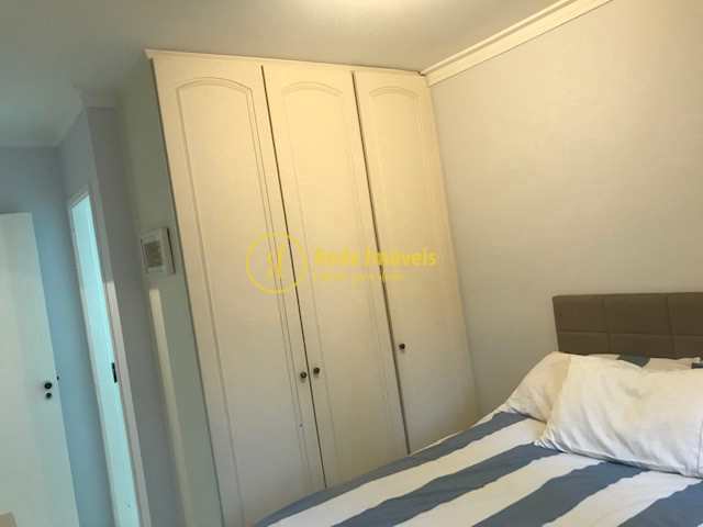 Apartamento à venda com 2 quartos, 66m² - Foto 11