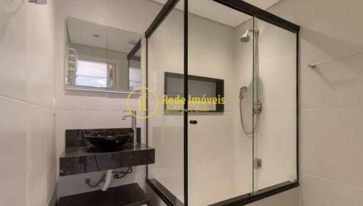 Apartamento à venda com 2 quartos, 66m² - Foto 13