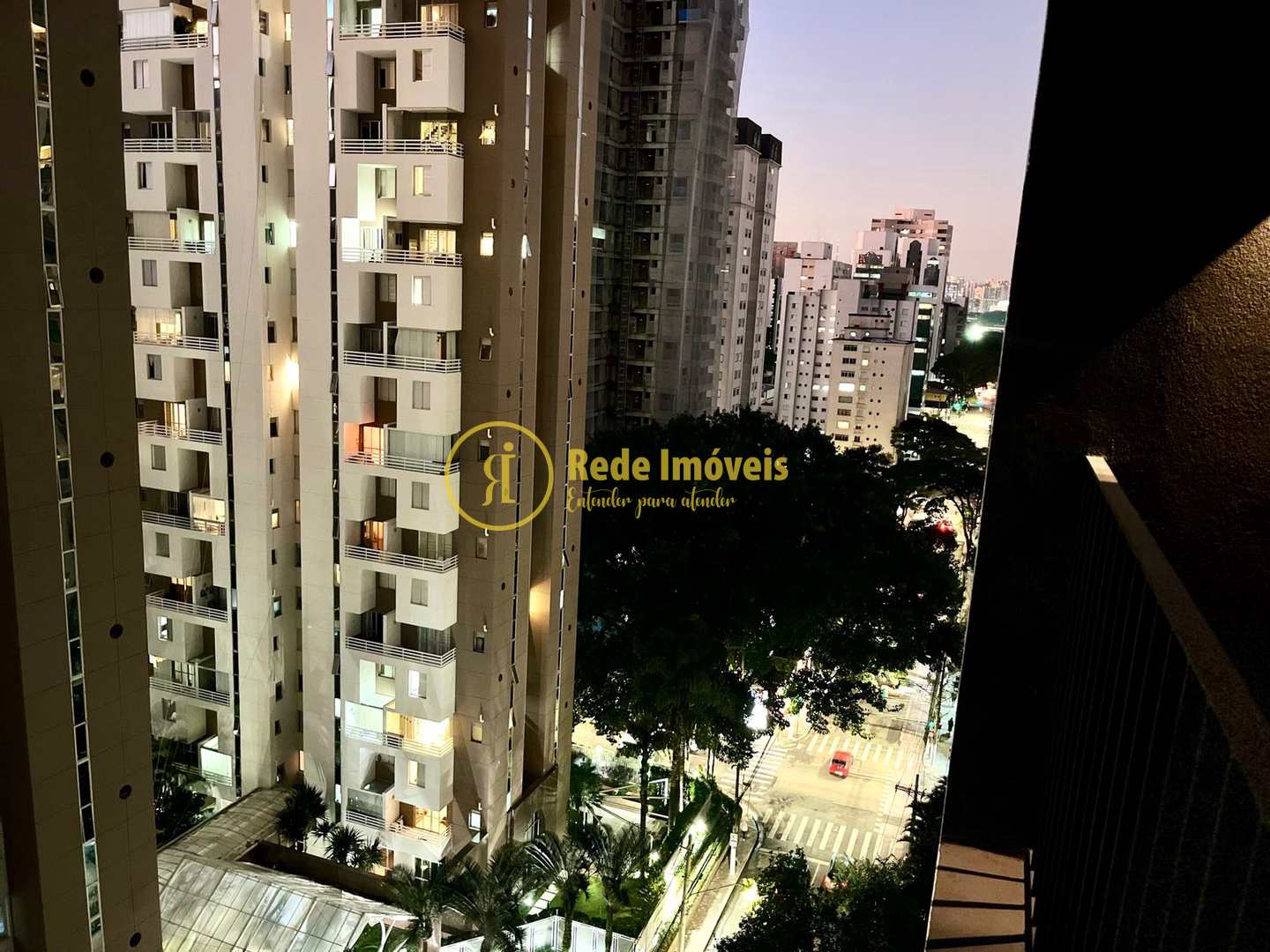 Apartamento à venda com 1 quarto, 30m² - Foto 17