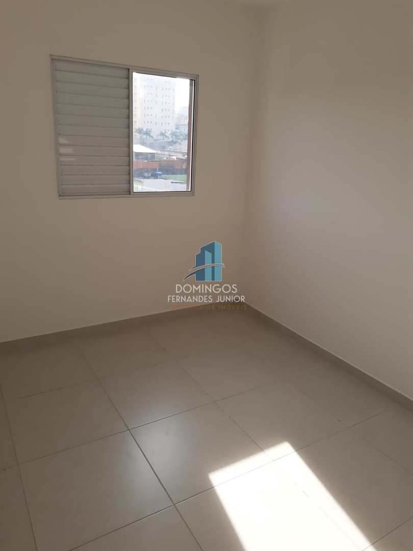 Apartamento à venda com 2 quartos, 40m² - Foto 7