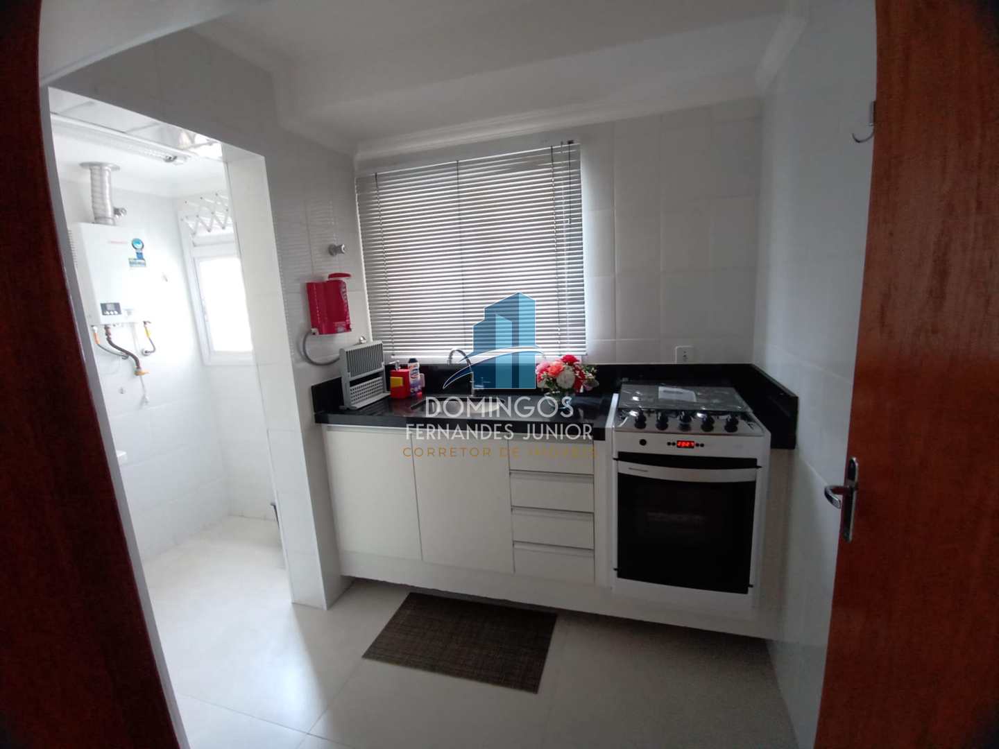 Apartamento à venda com 2 quartos, 55m² - Foto 4