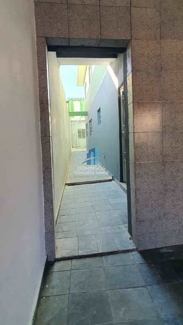 Sobrado à venda com 3 quartos, 100m² - Foto 5