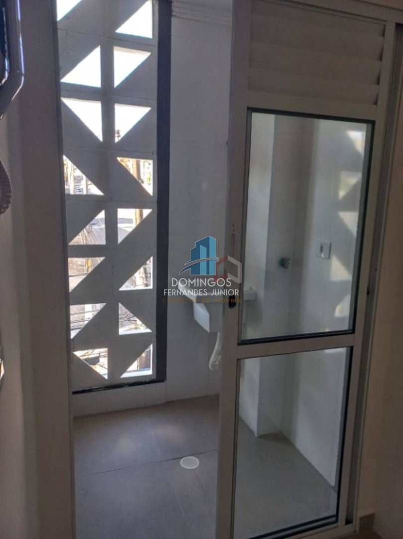 Apartamento à venda com 2 quartos, 35m² - Foto 9