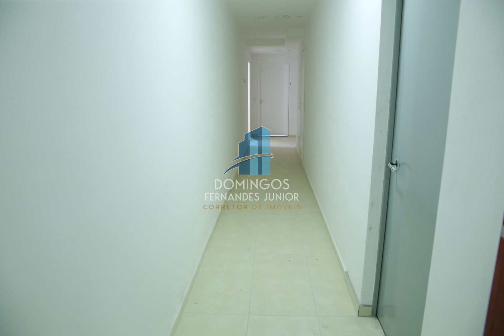 Apartamento à venda com 2 quartos, 35m² - Foto 25