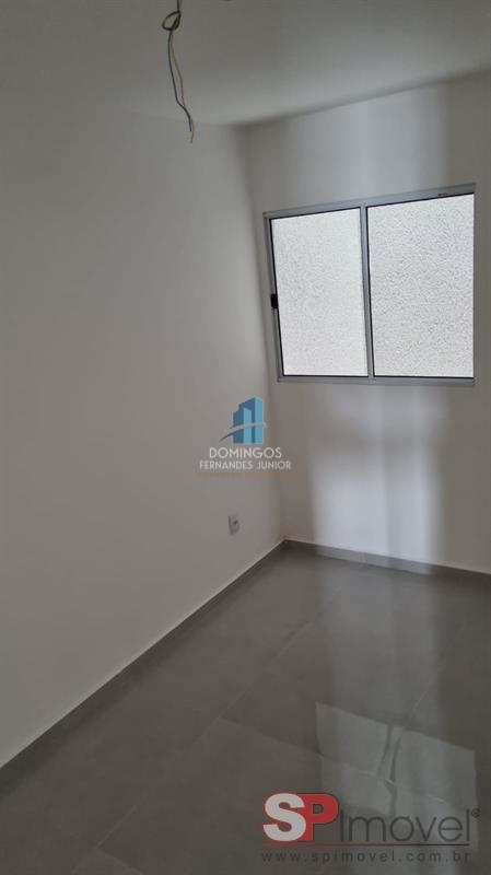 Apartamento à venda com 2 quartos, 40m² - Foto 7