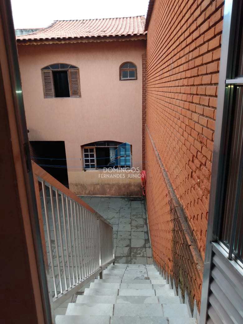 Sobrado à venda com 3 quartos, 180m² - Foto 41