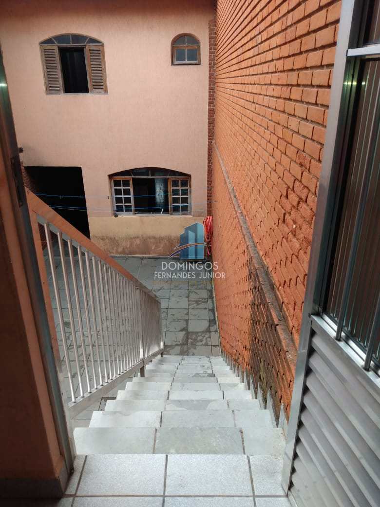 Sobrado à venda com 3 quartos, 180m² - Foto 34