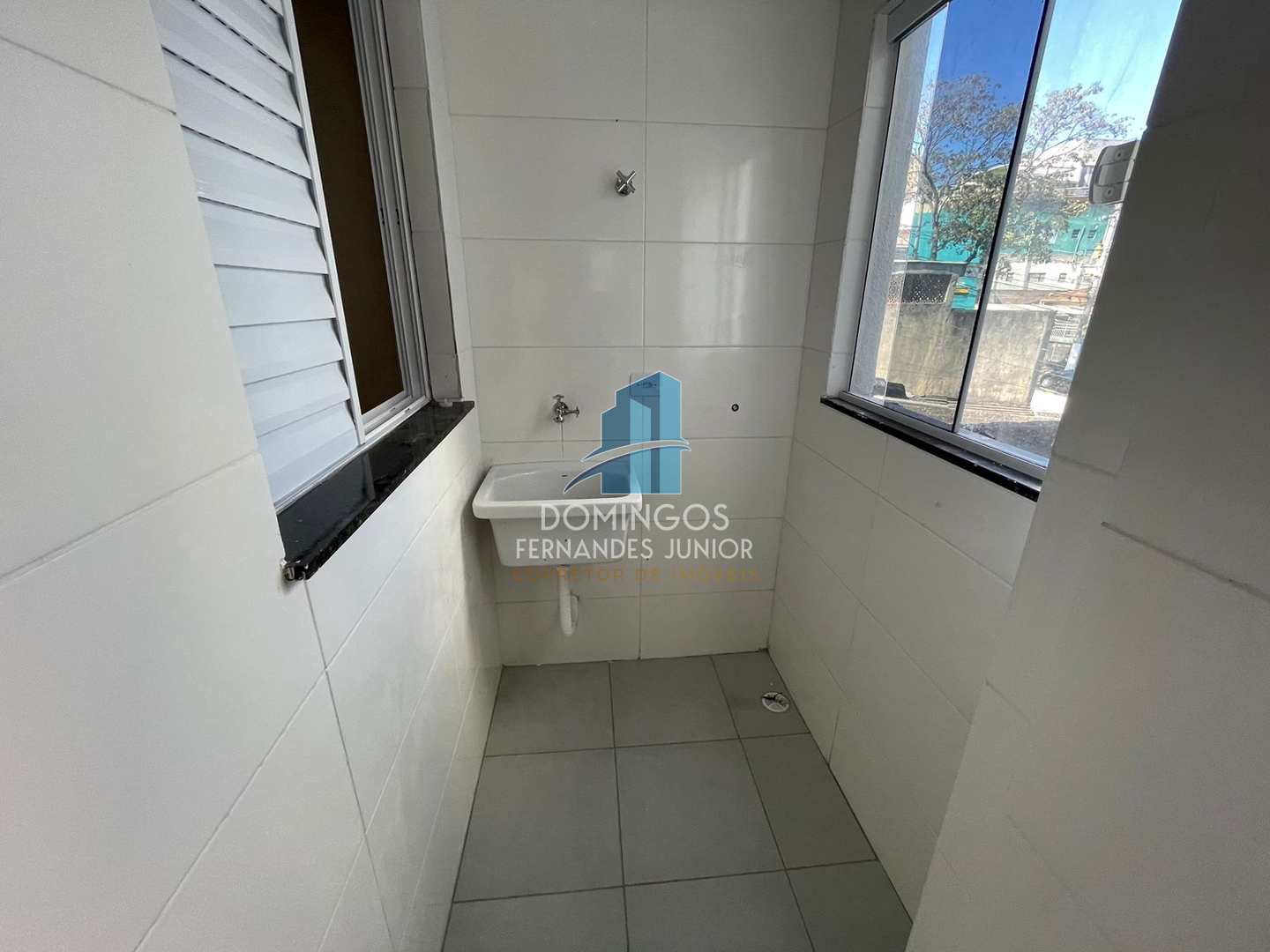 Apartamento à venda com 2 quartos, 40m² - Foto 3