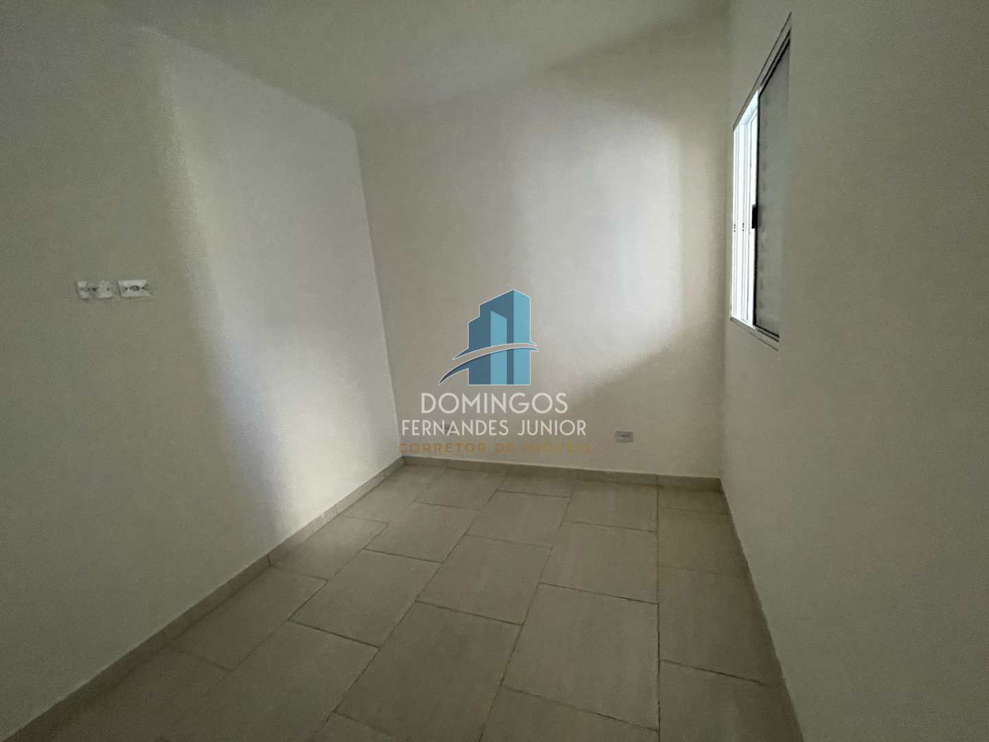 Apartamento à venda com 2 quartos, 40m² - Foto 2