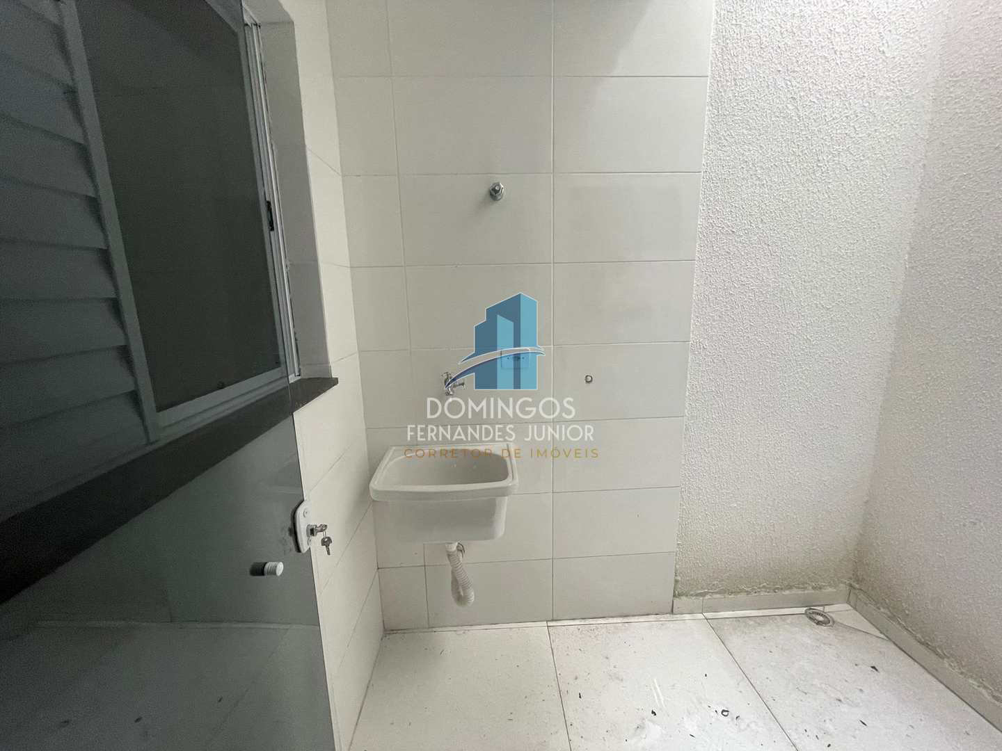 Apartamento à venda com 2 quartos, 40m² - Foto 8