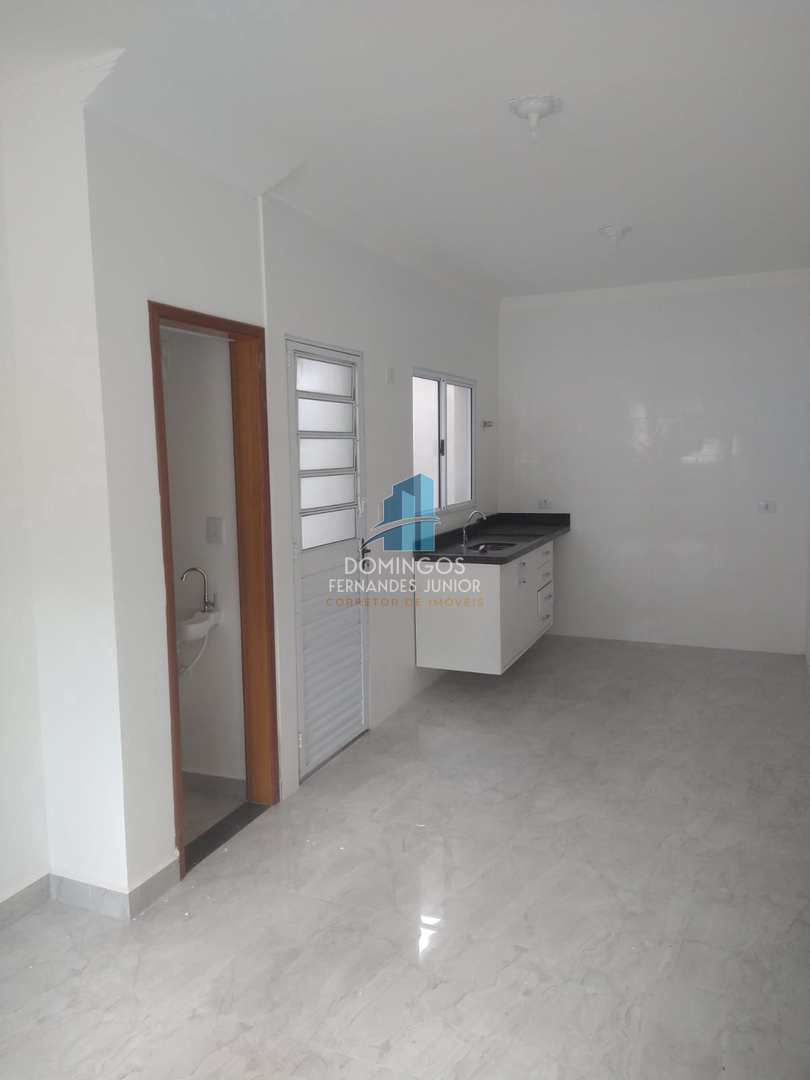 Sobrado à venda com 2 quartos, 67m² - Foto 4