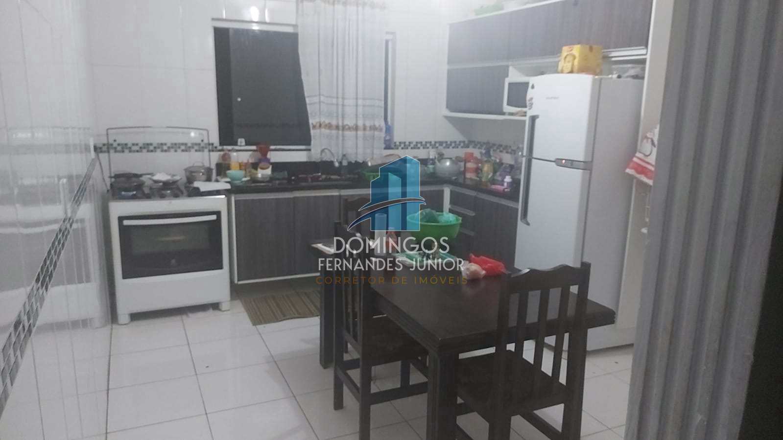 Sobrado à venda com 2 quartos, 120m² - Foto 4