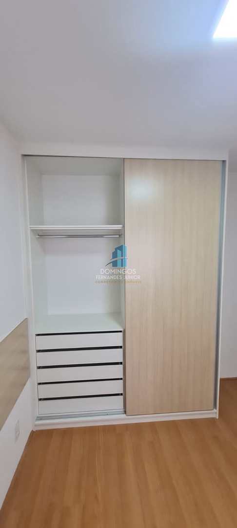 Apartamento à venda com 2 quartos, 44m² - Foto 9