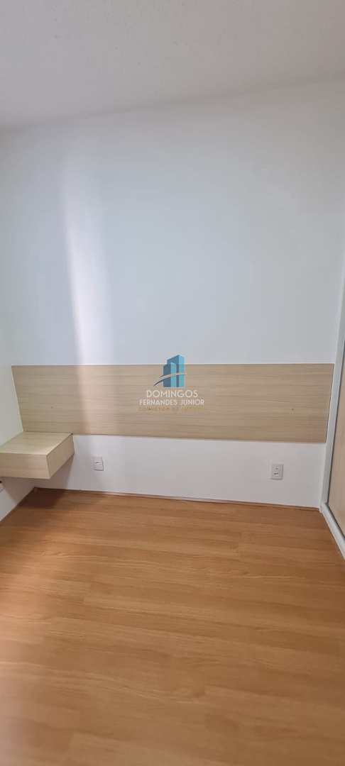 Apartamento à venda com 2 quartos, 44m² - Foto 20