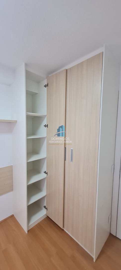 Apartamento à venda com 2 quartos, 44m² - Foto 17