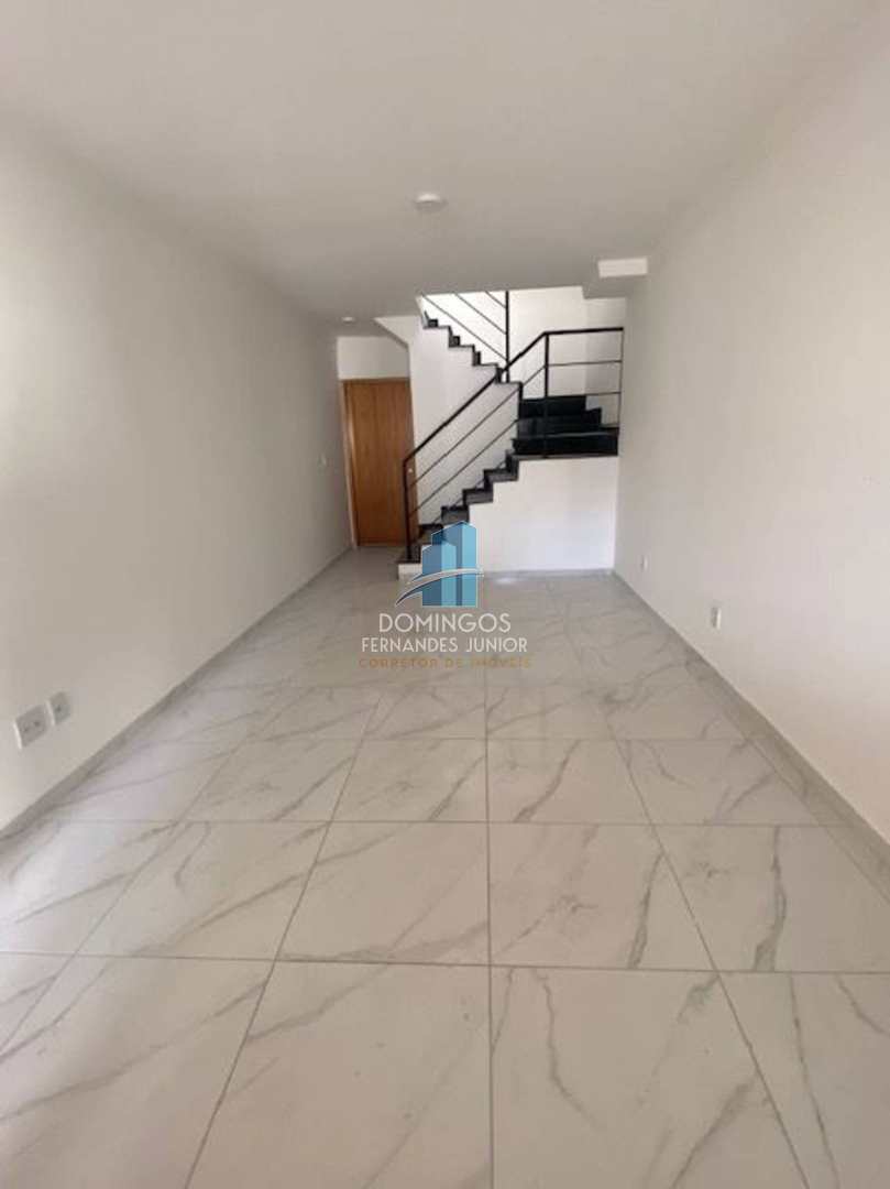 Sobrado à venda com 3 quartos, 106m² - Foto 3