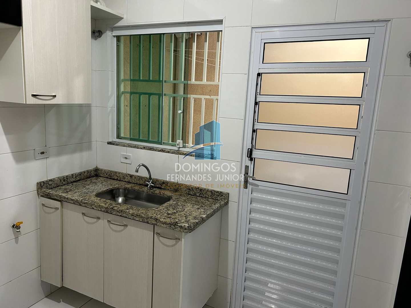 Sobrado à venda com 2 quartos, 60m² - Foto 9