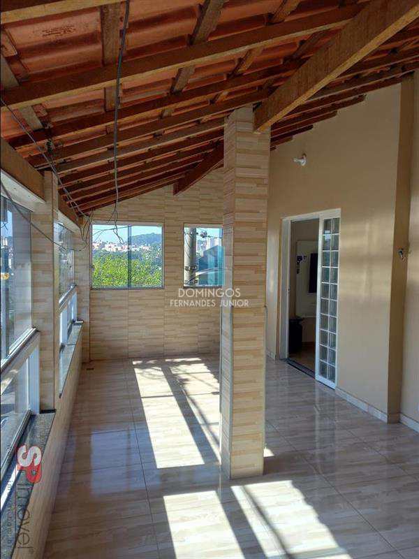 Casa à venda com 3 quartos, 180m² - Foto 19