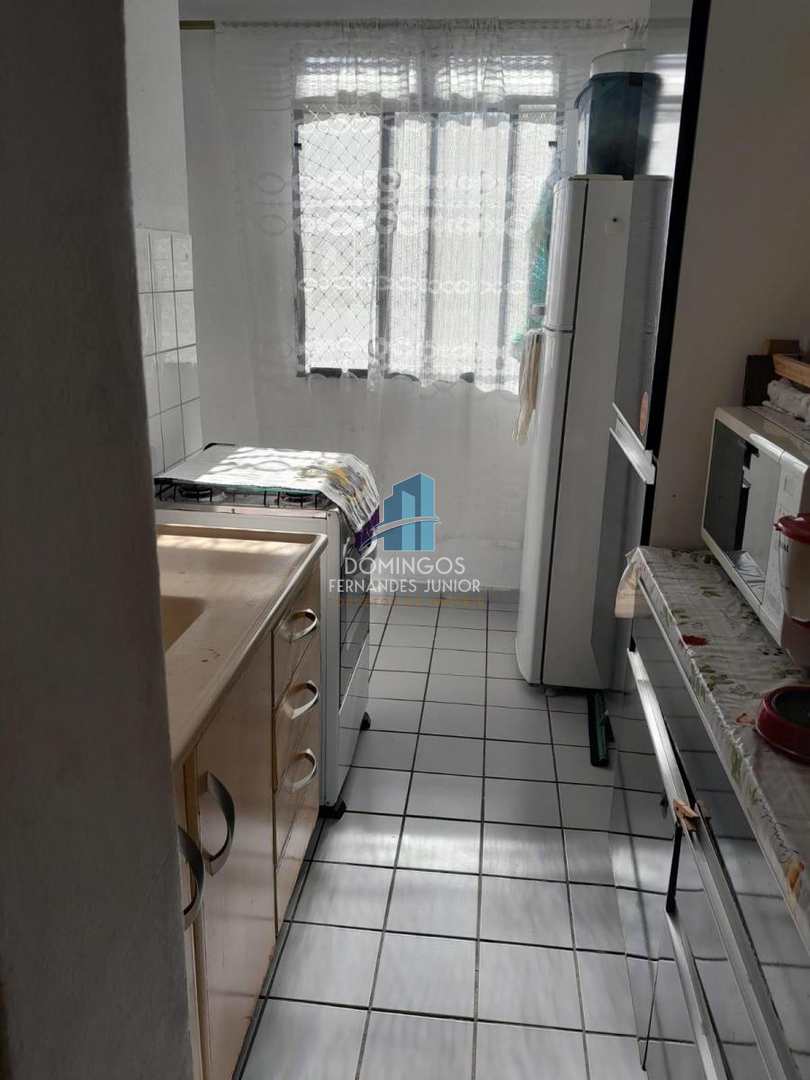 Apartamento à venda com 2 quartos, 51m² - Foto 3