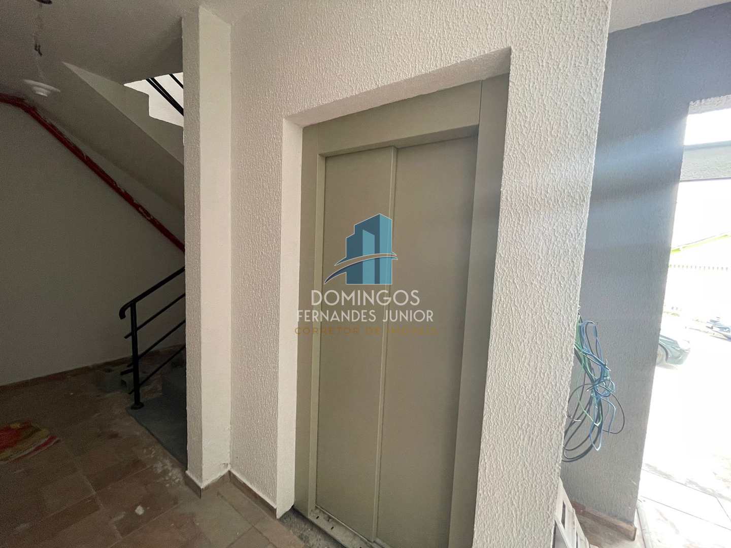 Apartamento à venda com 2 quartos, 40m² - Foto 14