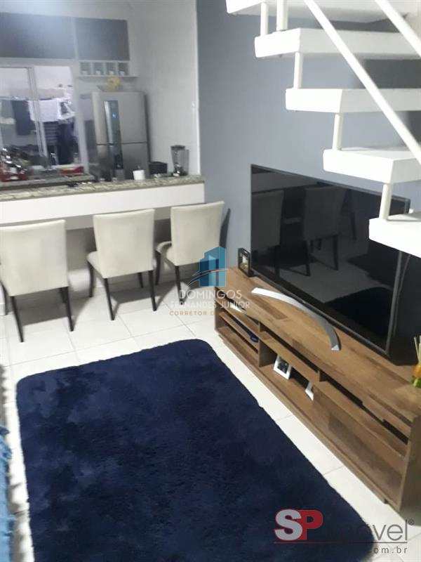 Sobrado à venda com 2 quartos, 60m² - Foto 3