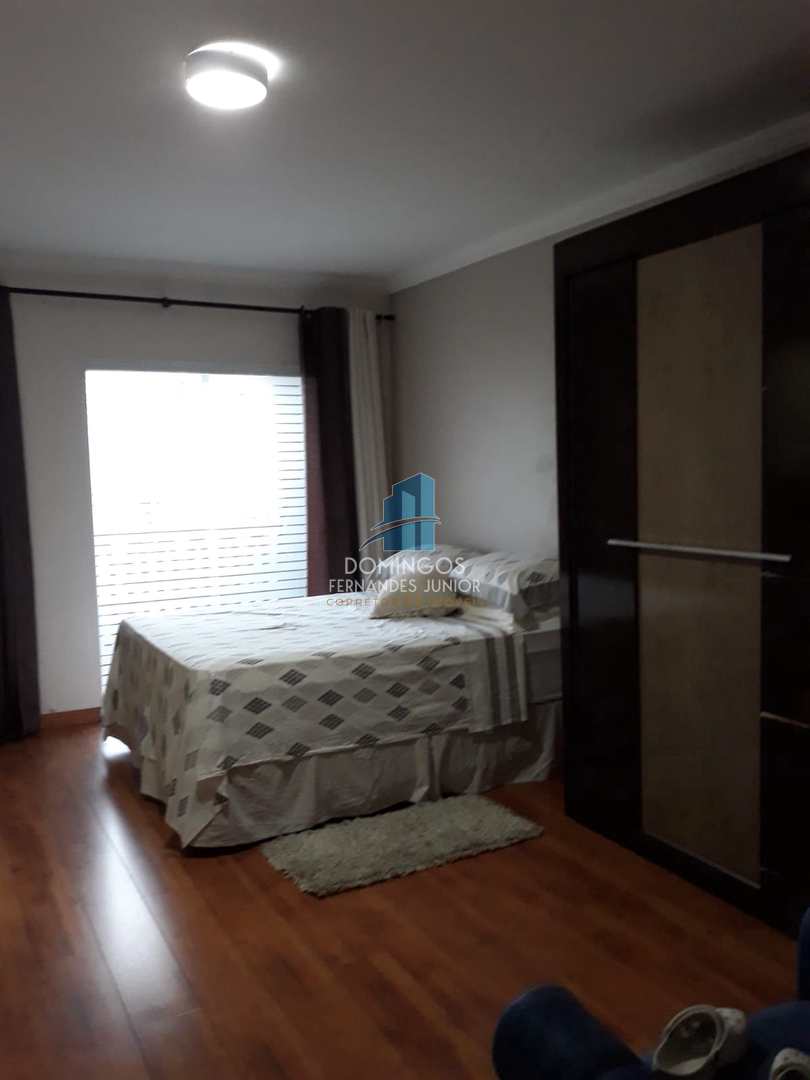 Sobrado à venda com 3 quartos, 350m² - Foto 23