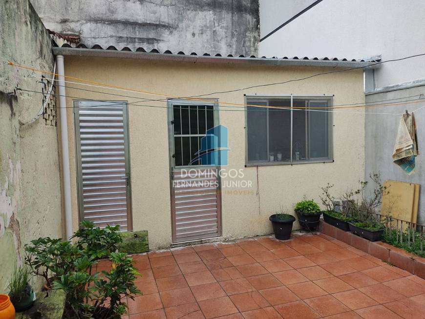 Sobrado à venda com 2 quartos, 110m² - Foto 18