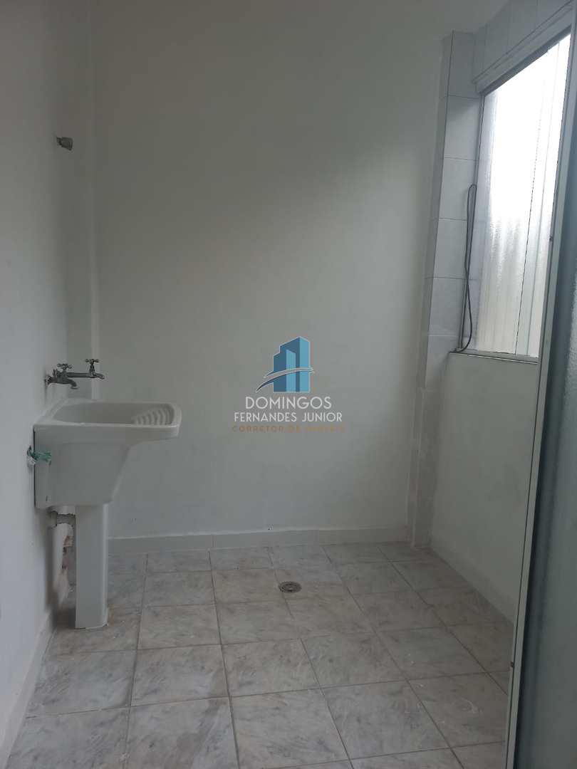 Apartamento à venda com 2 quartos, 80m² - Foto 7