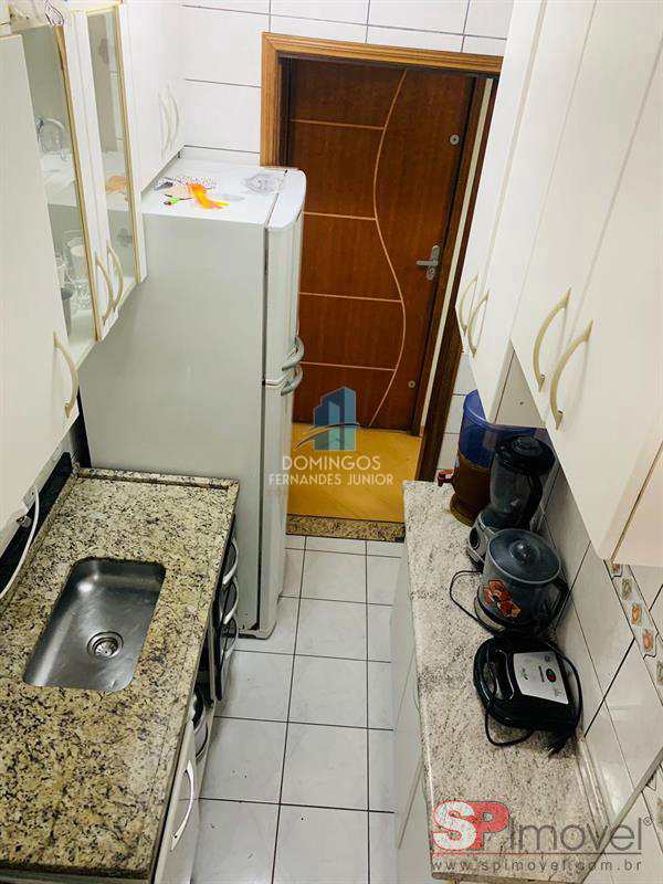 Apartamento à venda com 2 quartos, 41m² - Foto 5