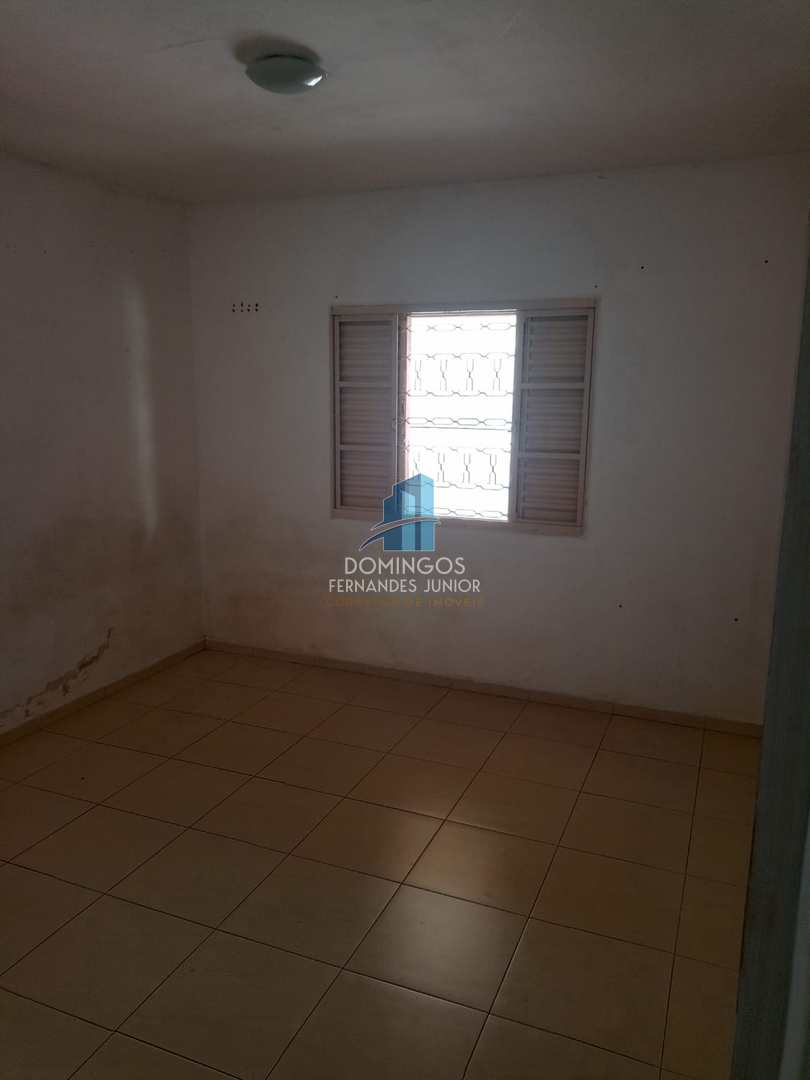 Casa à venda com 3 quartos, 90m² - Foto 7