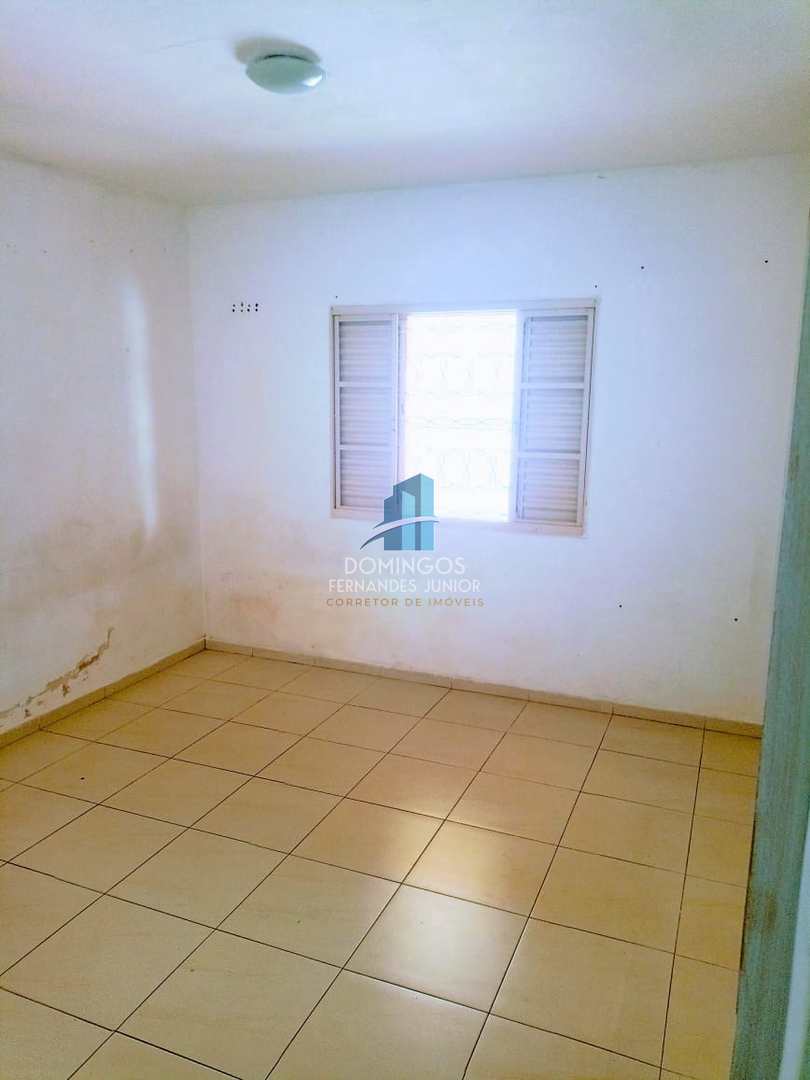 Casa à venda com 3 quartos, 90m² - Foto 20