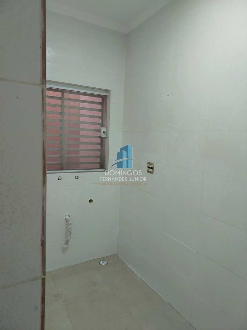 Sobrado à venda com 3 quartos, 98m² - Foto 4