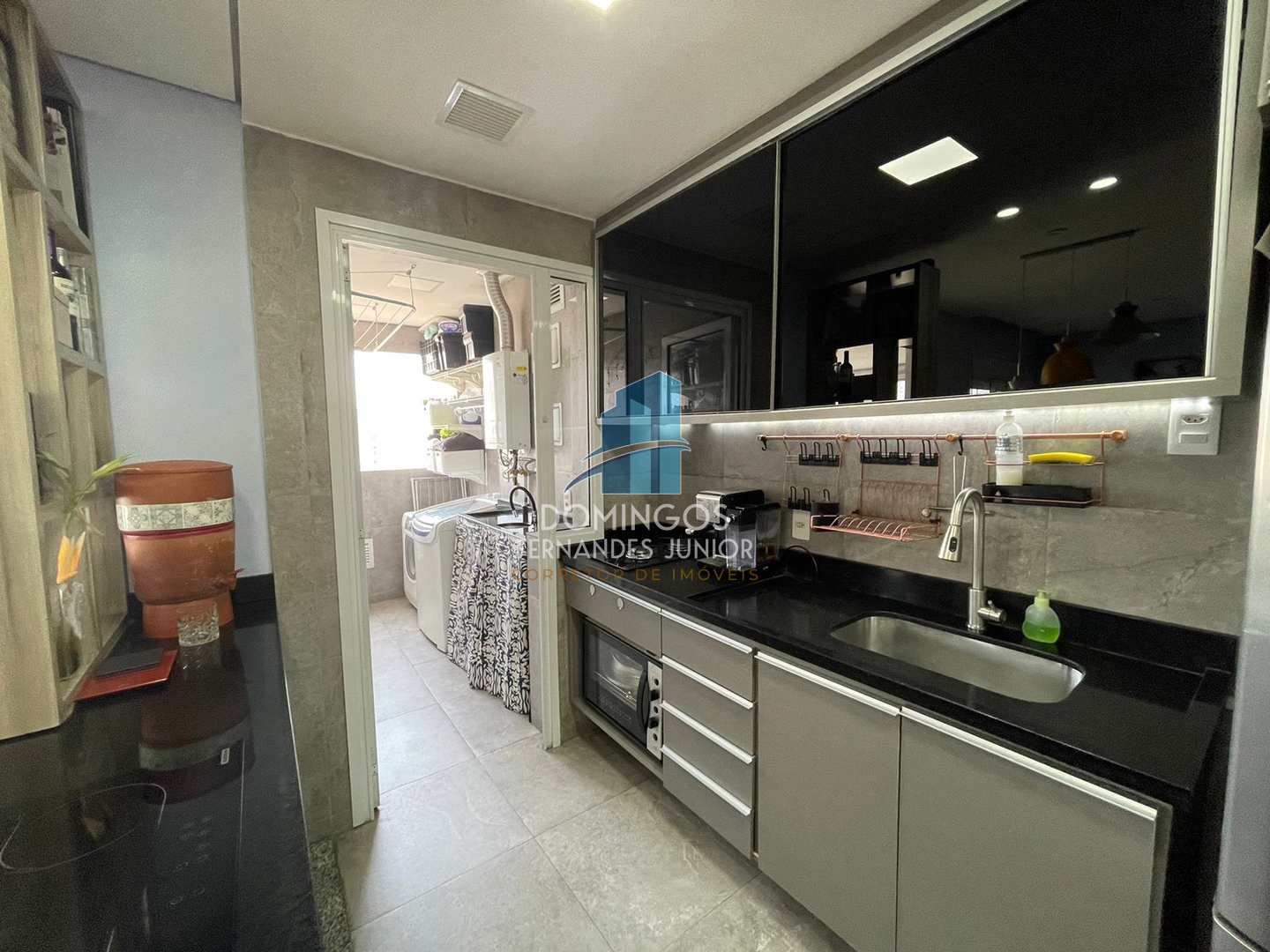 Apartamento à venda com 2 quartos, 89m² - Foto 4