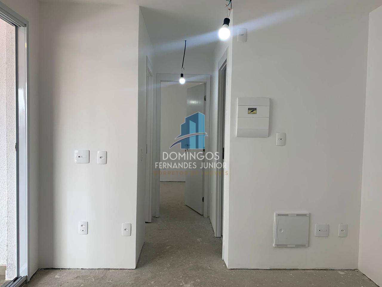 Apartamento à venda com 2 quartos, 42m² - Foto 8