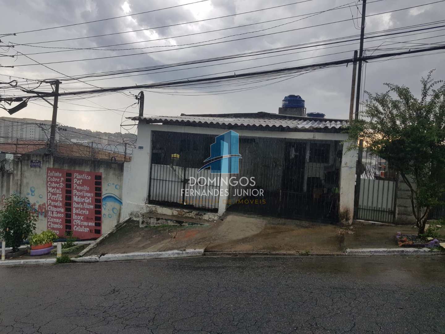 Terreno à venda com 1 quarto, 320m² - Foto 10