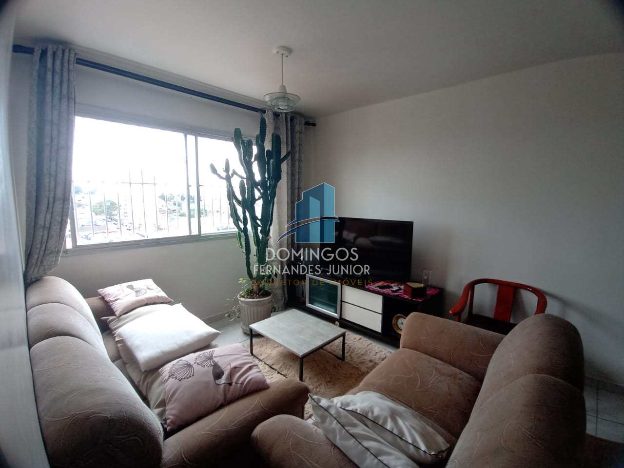 Apartamento para alugar com 2 quartos, 55m² - Foto 4