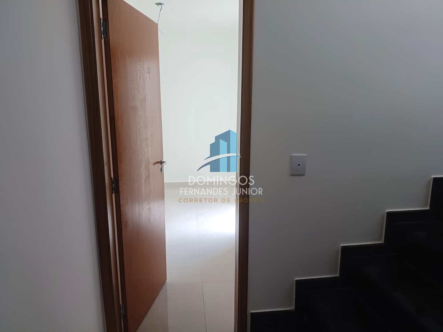 Apartamento à venda com 2 quartos, 75m² - Foto 16