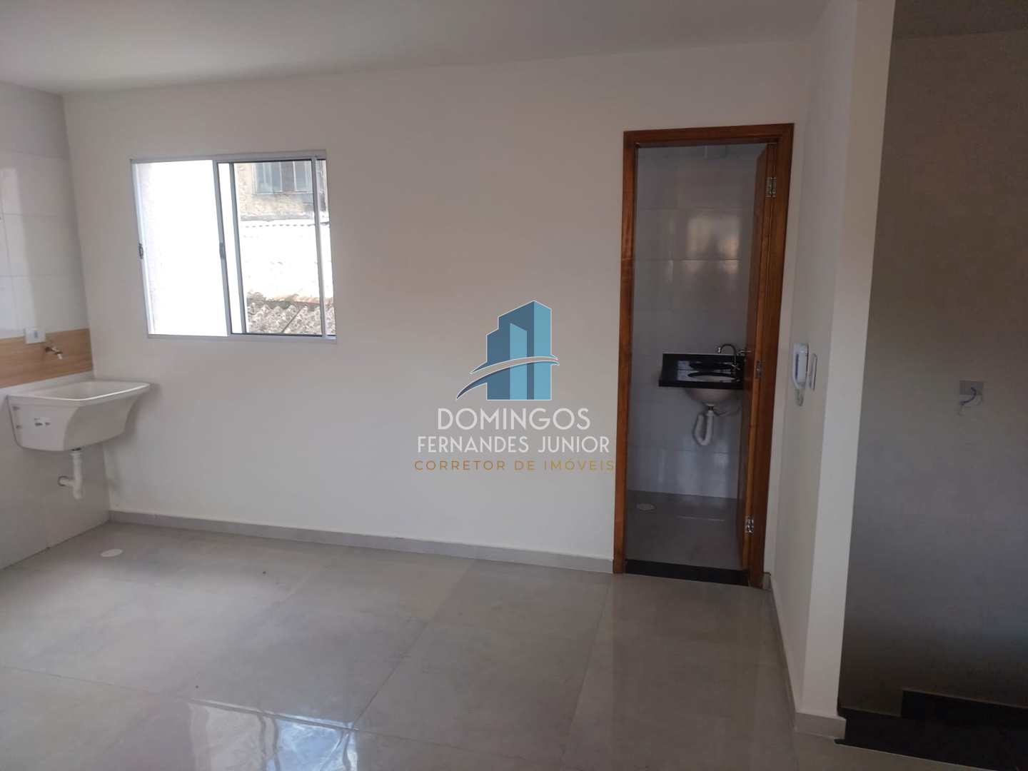 Apartamento à venda com 2 quartos, 75m² - Foto 3