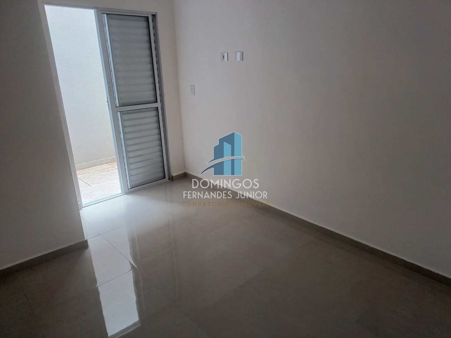 Apartamento à venda com 2 quartos, 75m² - Foto 15