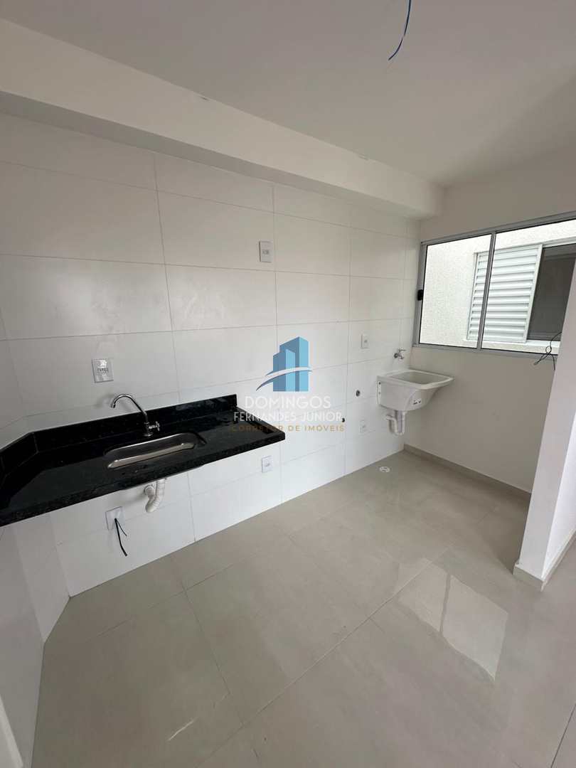 Apartamento à venda com 2 quartos, 40m² - Foto 5