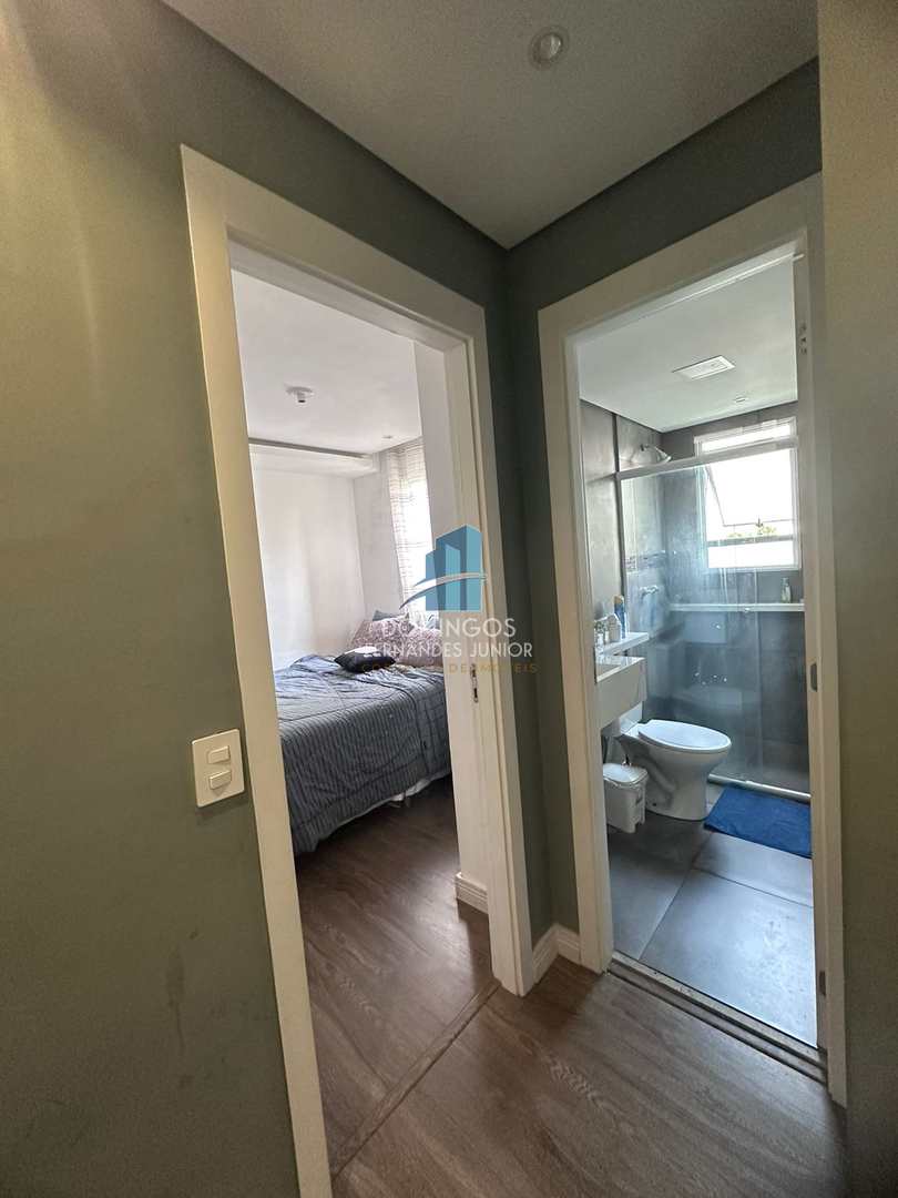 Apartamento à venda com 2 quartos, 45m² - Foto 14