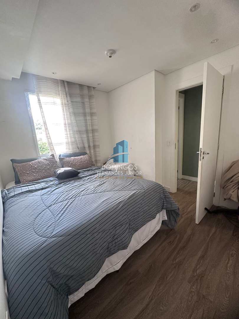 Apartamento à venda com 2 quartos, 45m² - Foto 15