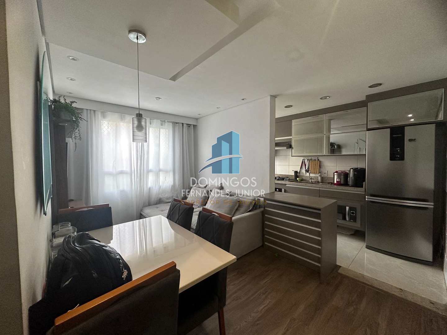 Apartamento à venda com 2 quartos, 45m² - Foto 1