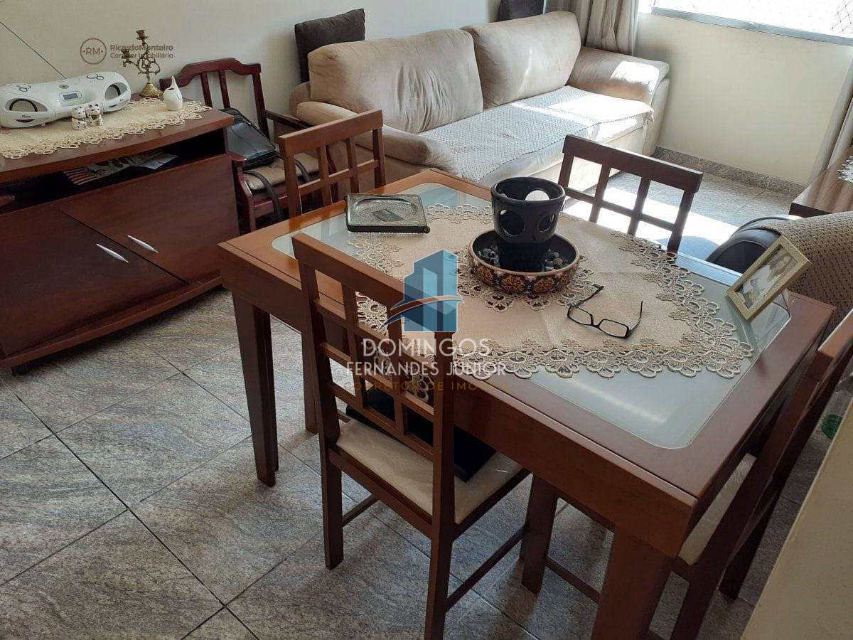 Apartamento à venda com 2 quartos, 69m² - Foto 4