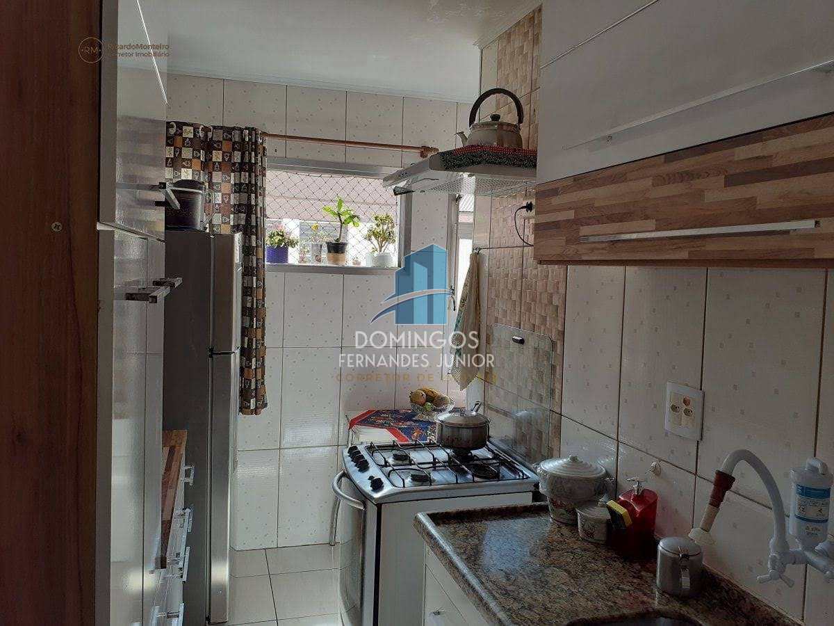 Apartamento à venda com 2 quartos, 69m² - Foto 9