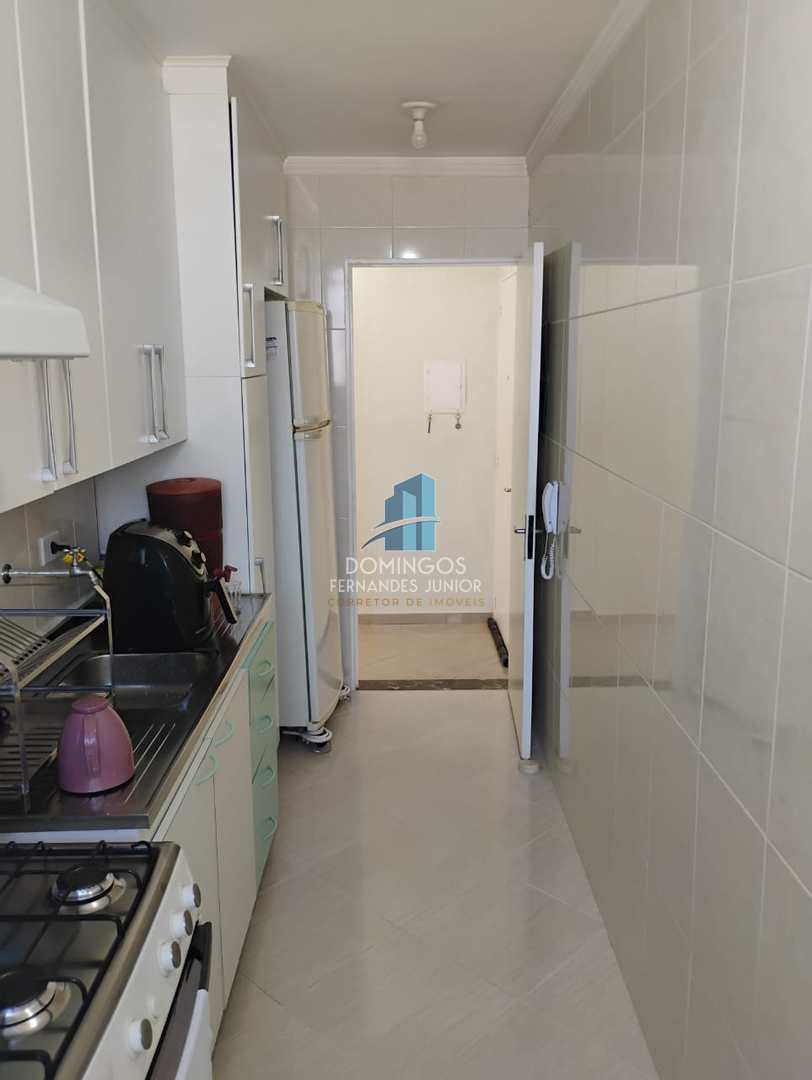 Apartamento à venda com 2 quartos, 57m² - Foto 11