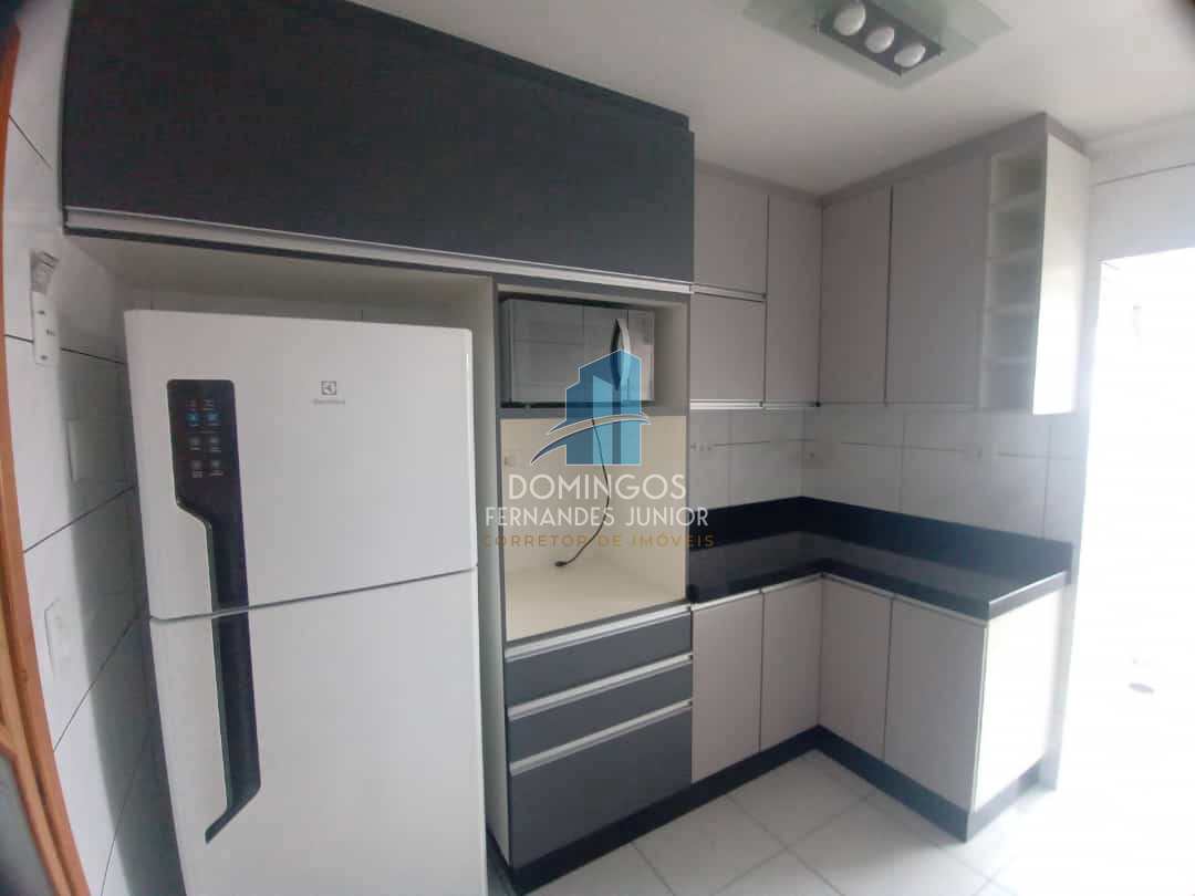 Apartamento para alugar com 2 quartos, 72m² - Foto 11