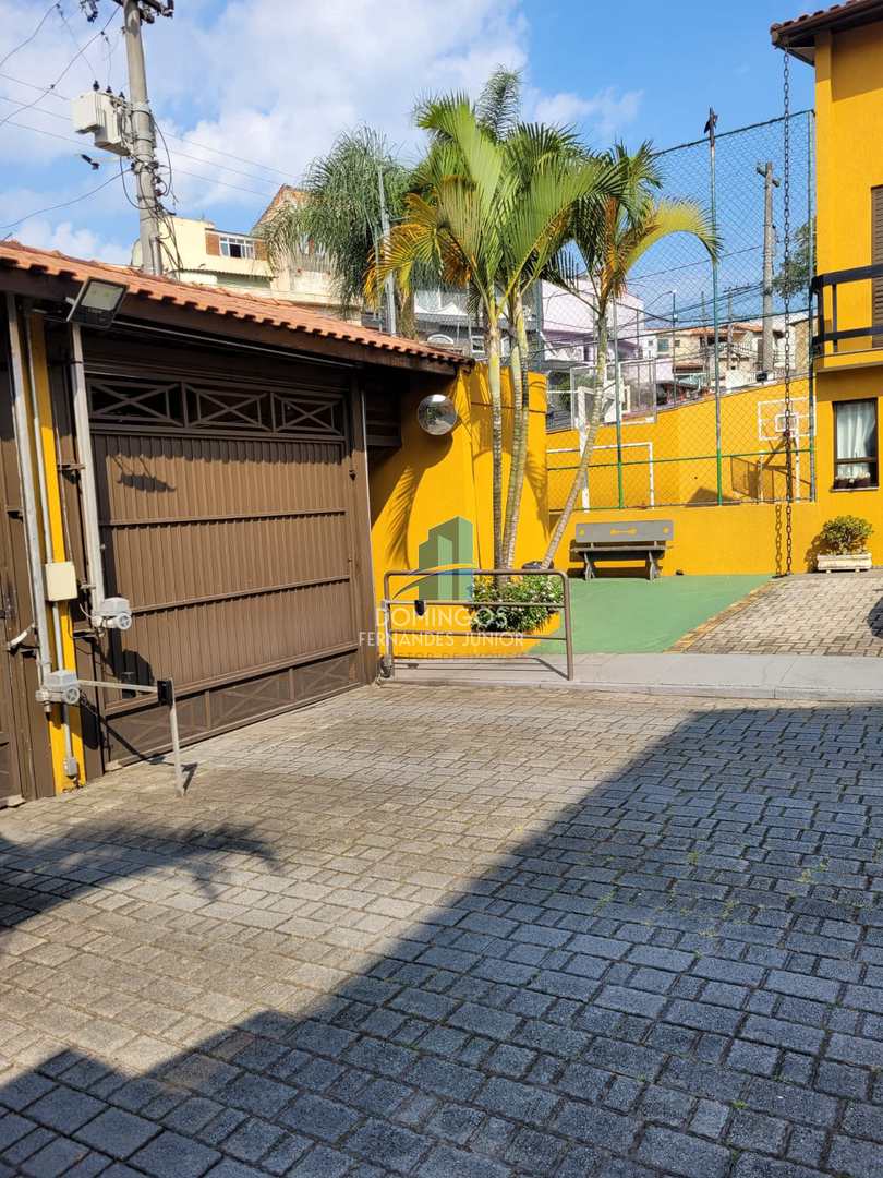 Sobrado à venda com 3 quartos, 70m² - Foto 8