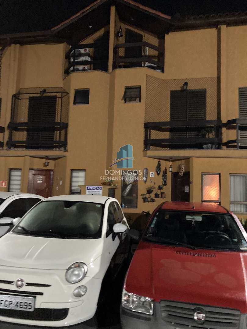 Sobrado à venda com 3 quartos, 70m² - Foto 4