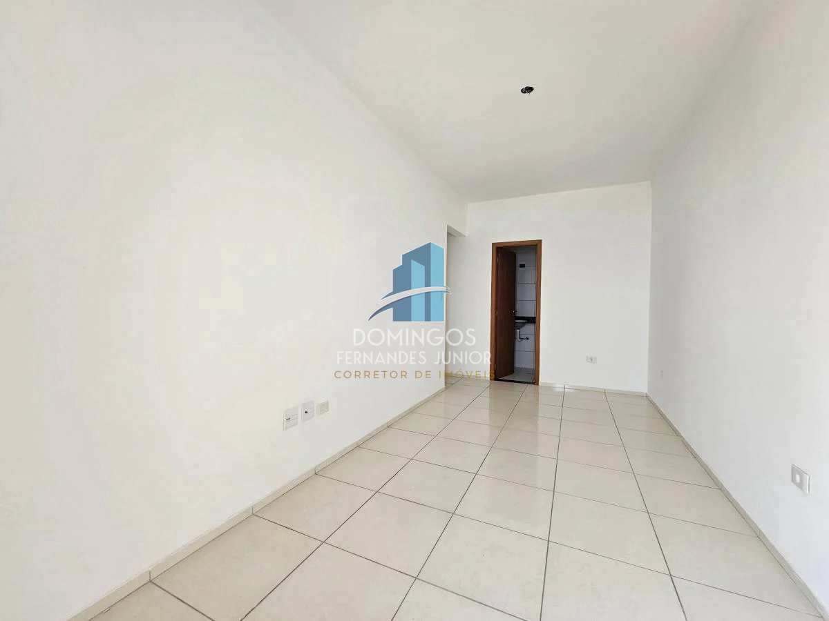 Apartamento à venda com 2 quartos, 81m² - Foto 4